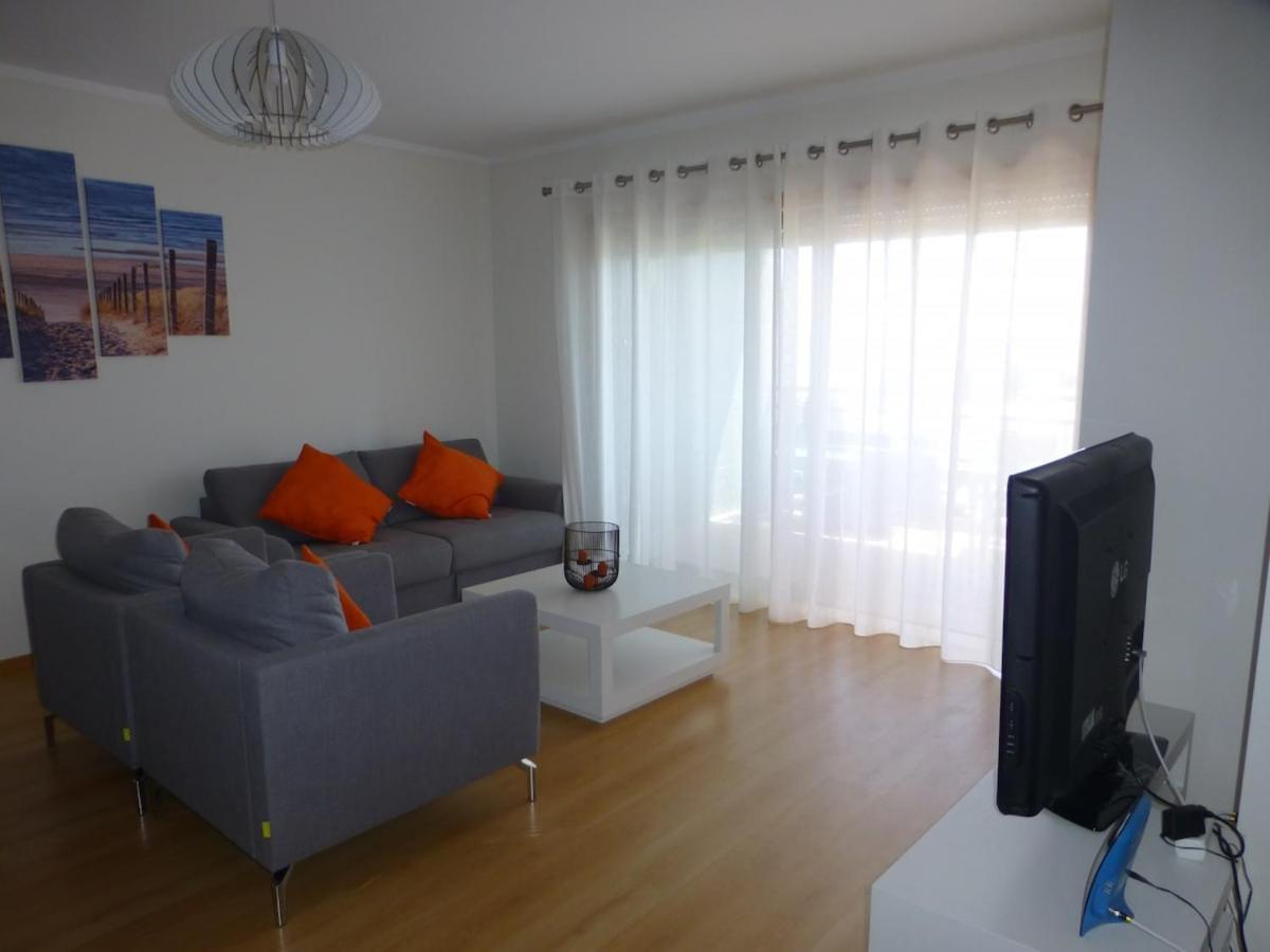 Algarve T2 Apartment With Pool And Balcony In Olhão Eksteriør bilde